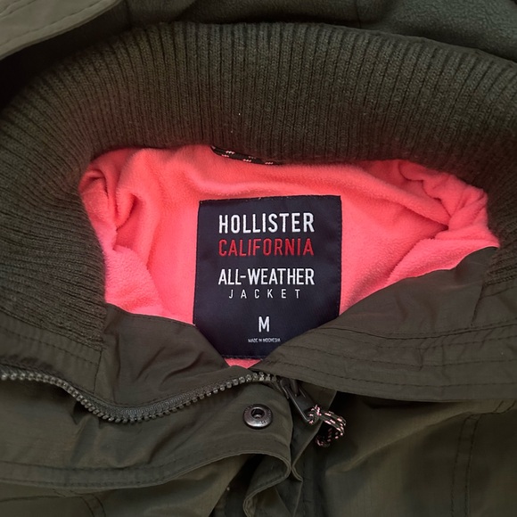 Hollister Dark Green Puffer Jacket - Picture 2 of 6